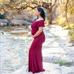 Ruffle Off Shoulder Maternity Photoshoot Gown